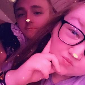 Meet your Posher, Tina